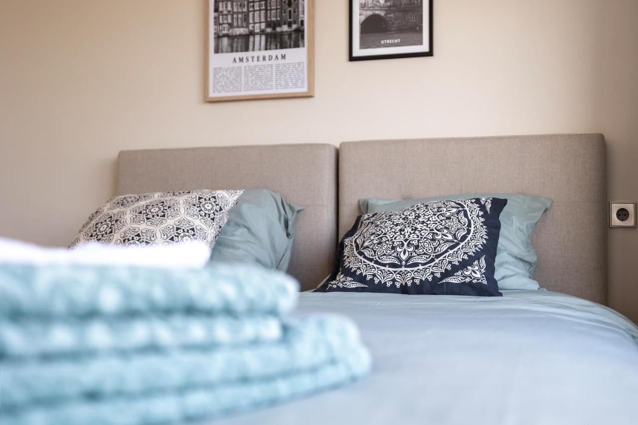 Luxury Apartment Near Utrecht & Amsterdam ブルーケレン エクステリア 写真